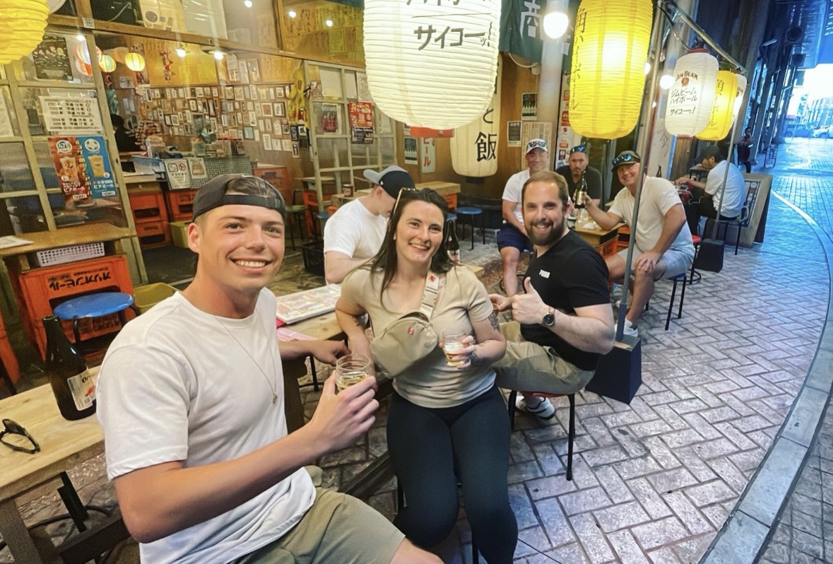 でんすけ商店 コザ